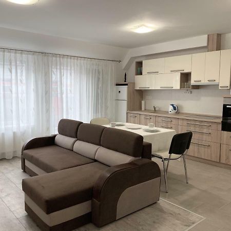 Exclusive Home - C. Apartman Pécs Buitenkant foto