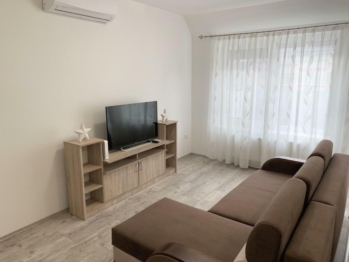 Exclusive Home - C. Apartman Pécs Buitenkant foto